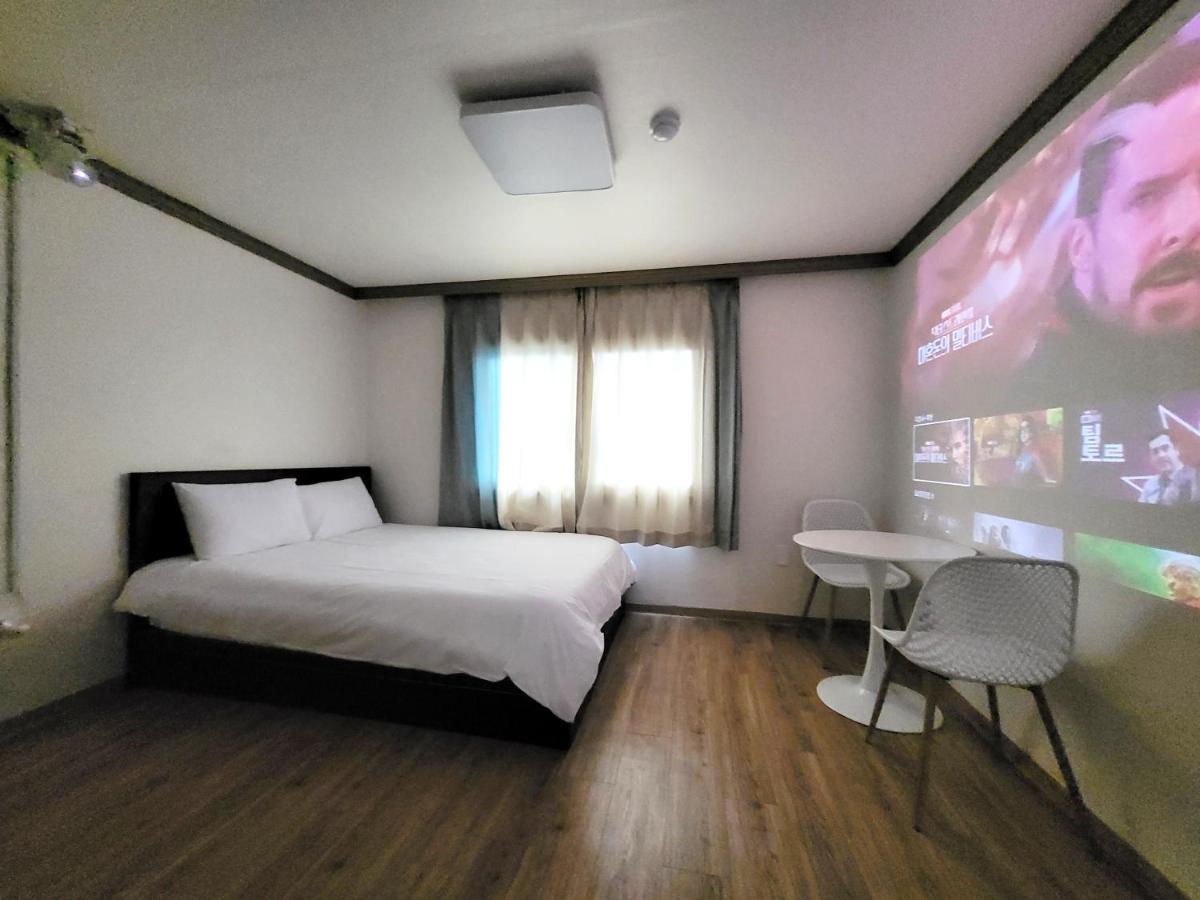ג'גו Top Island Hotel מראה חיצוני תמונה