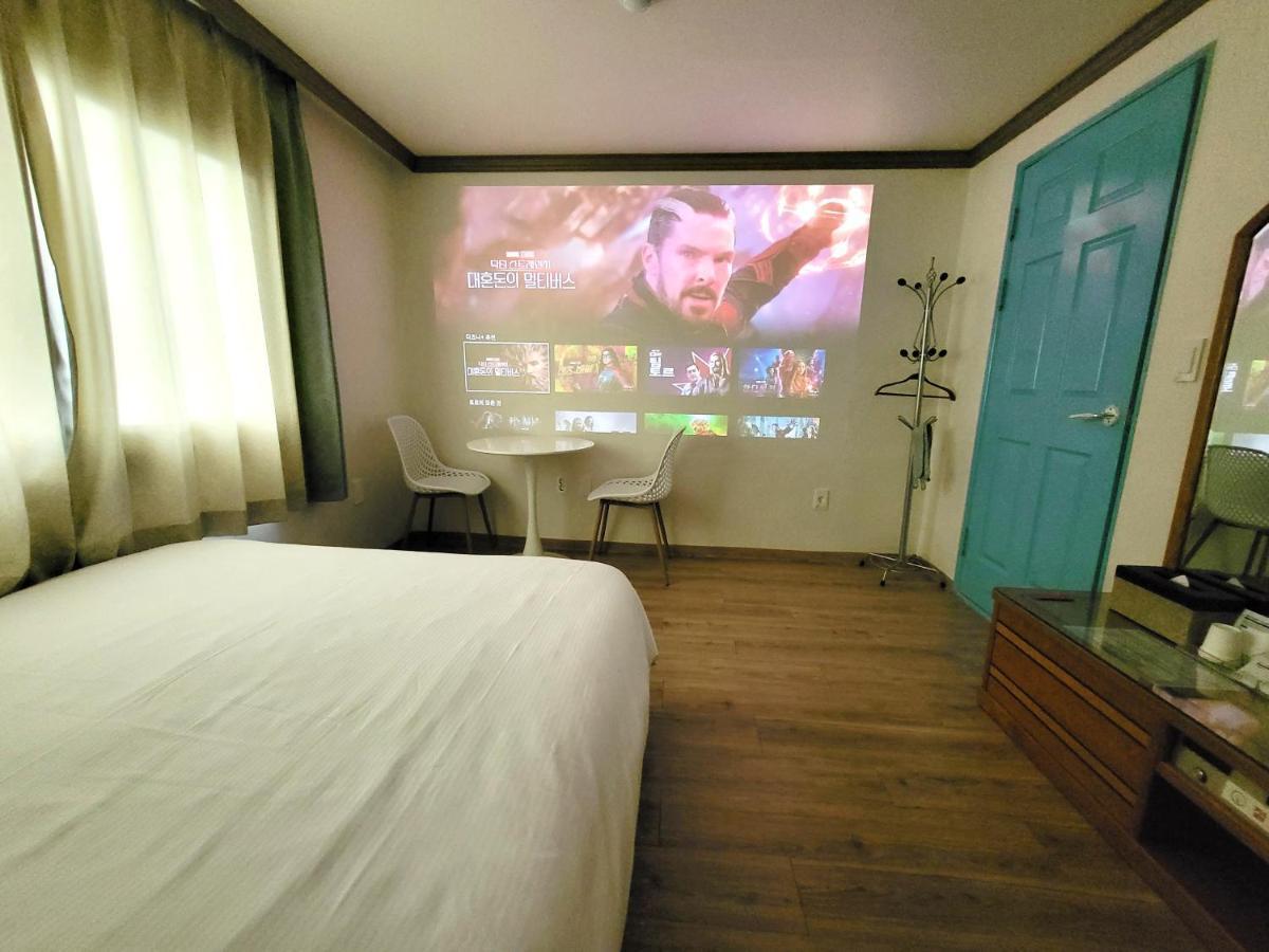 ג'גו Top Island Hotel מראה חיצוני תמונה