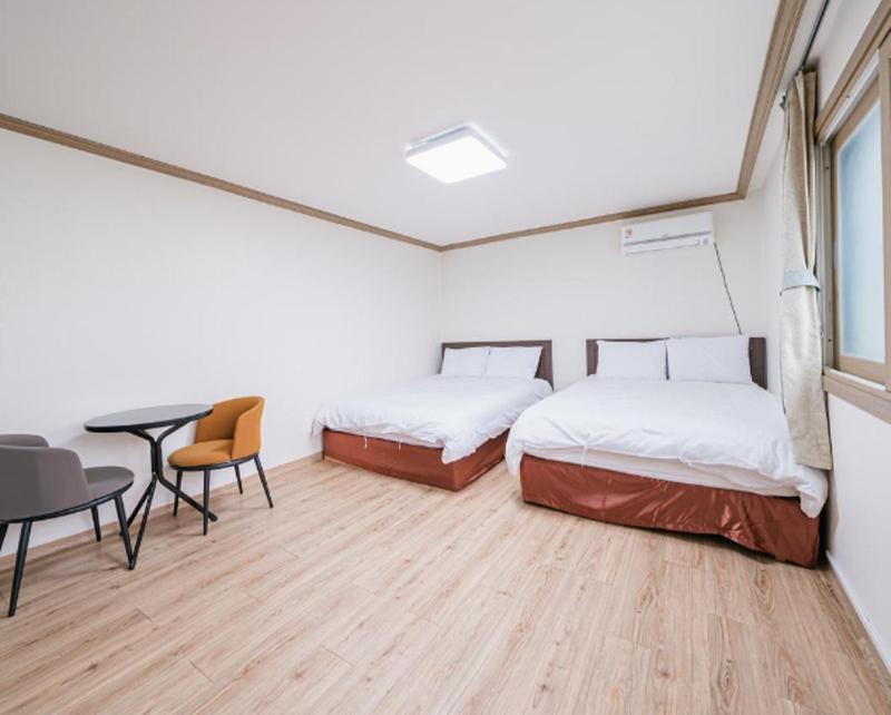 ג'גו Top Island Hotel מראה חיצוני תמונה